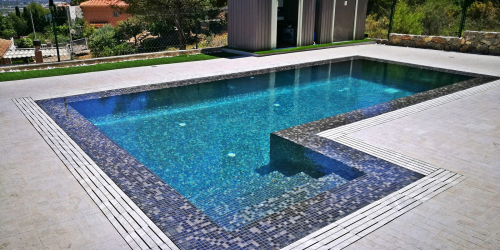 Construcción de Piscinas en La Dahesa.